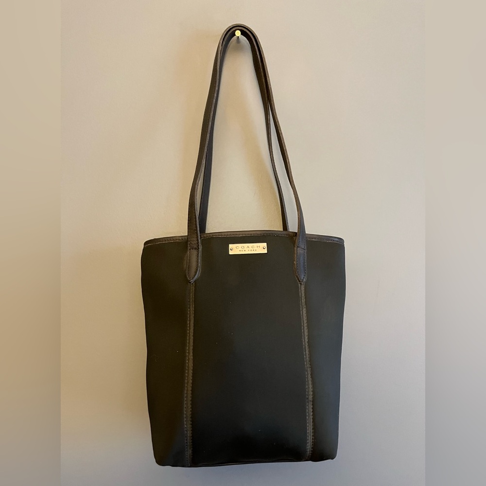 Vintage 1998 Coach Dark/Black Gray Leather And Neoprene Shoulder/Handbag Tote